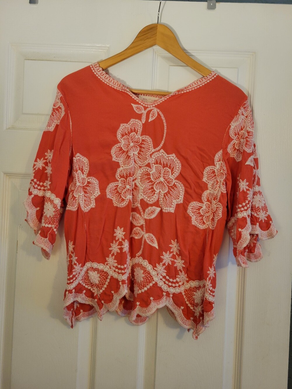 Solitaire Coral Embroidered Floral Top with Scalloped Hem Size L